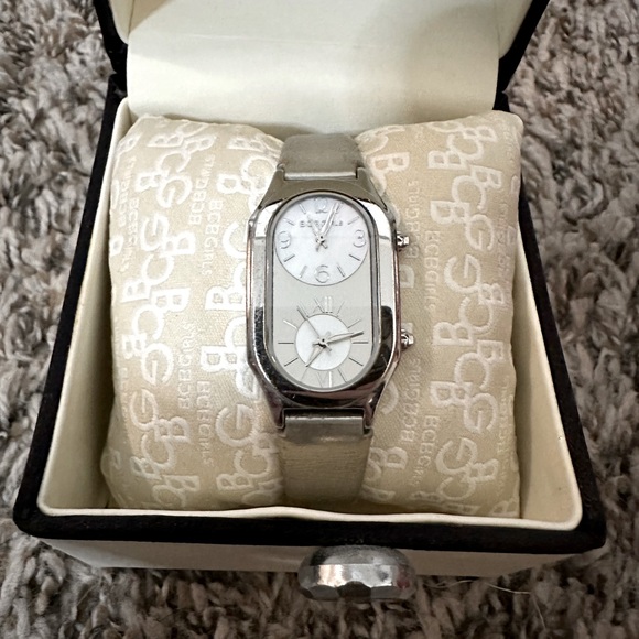 BCBG Girls Wristwatch, silver w/ two clock faces. Needs new battery & wristband - Picture 1 of 4